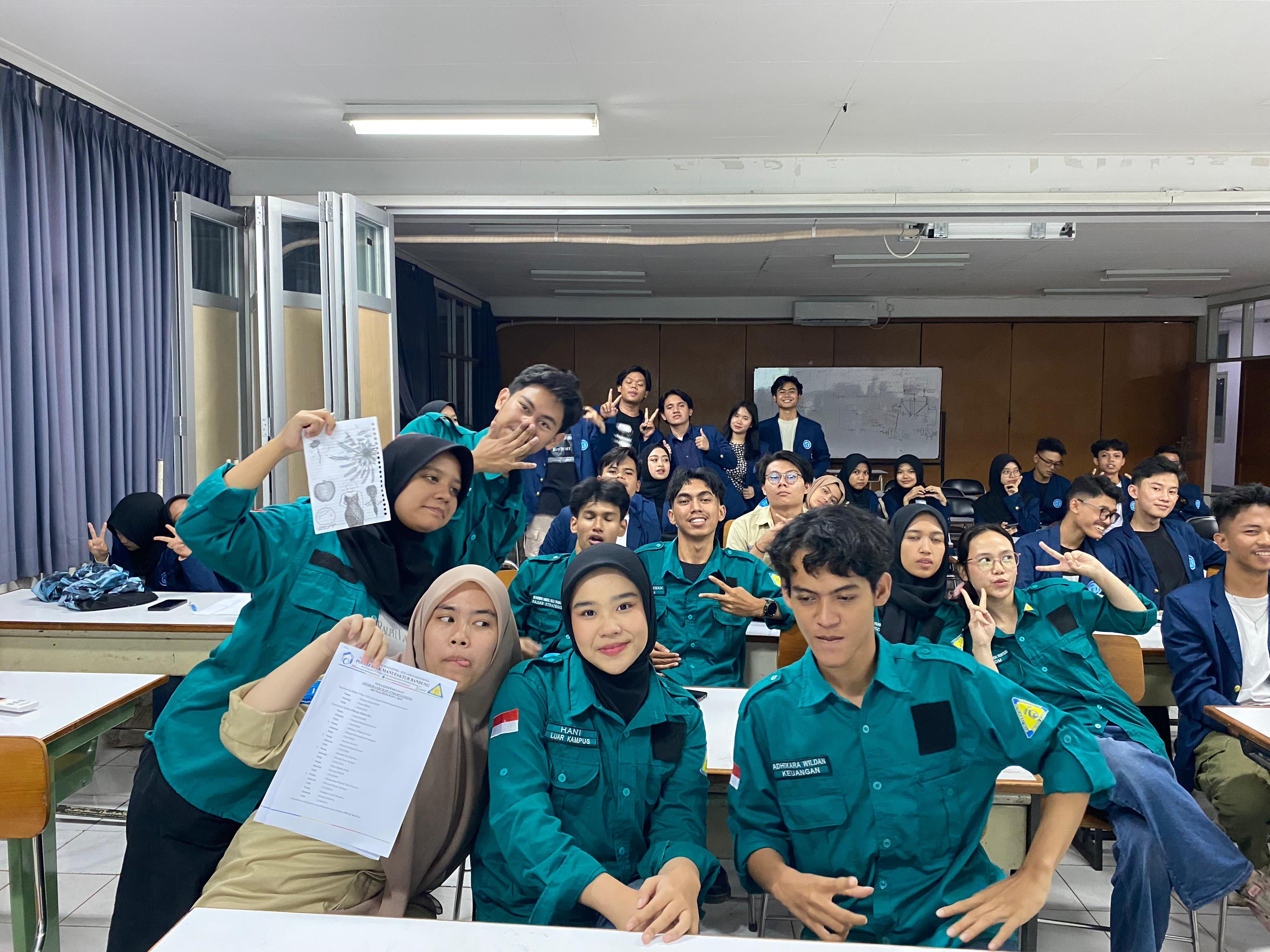 Lima Dekade Menjaga Tradisi Vokasi, Polman Bandung Rayakan Dies Natalis ke-49