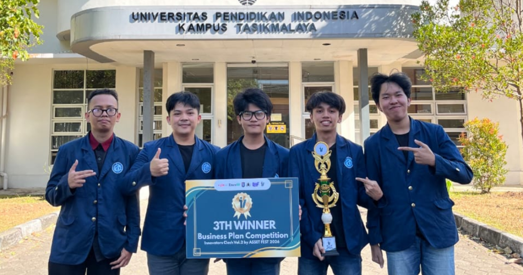 Tim Magang Polman Raih Peringkat III Business Plan Competition Innovators Clash Vol. 2