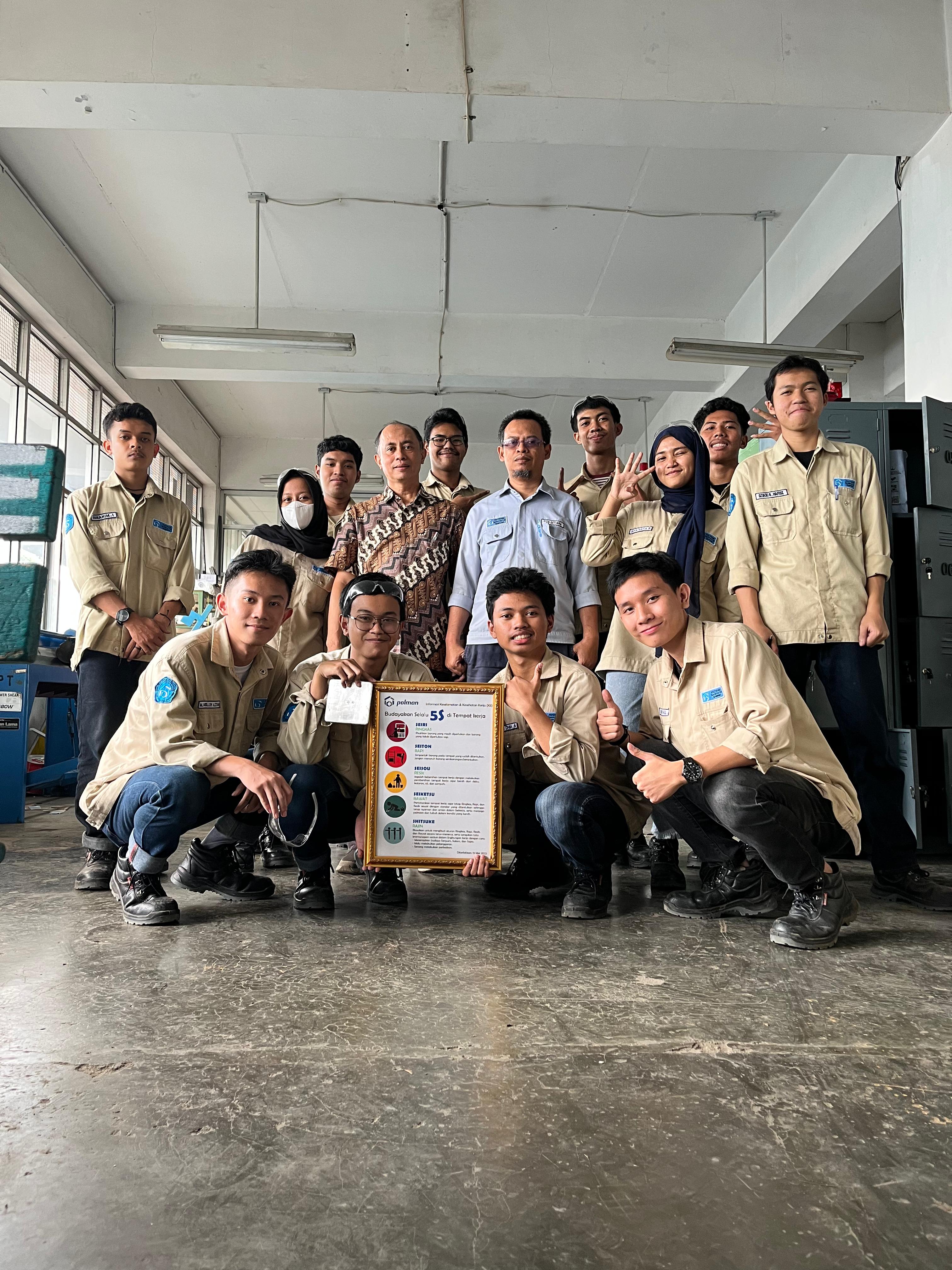Di Tengah Banjir Informasi, Mampukah Kita Masih Membedakan Fakta dan Opini?